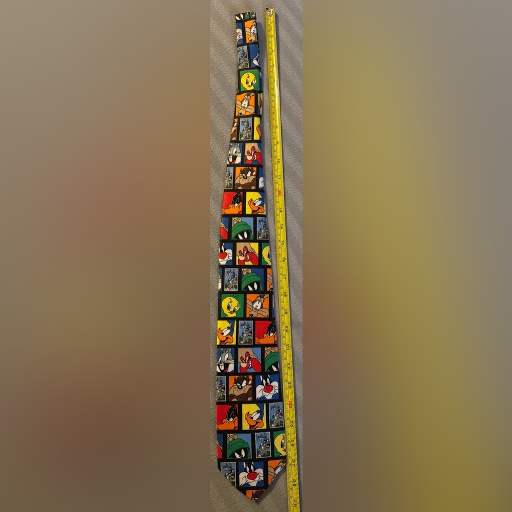 Vintage Looney Tunes Stamp Collection Tie 1997 United States Postal Service USA